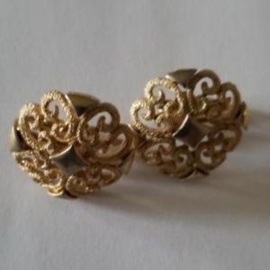 Avon Gold Tone Filigree Clip Earrings